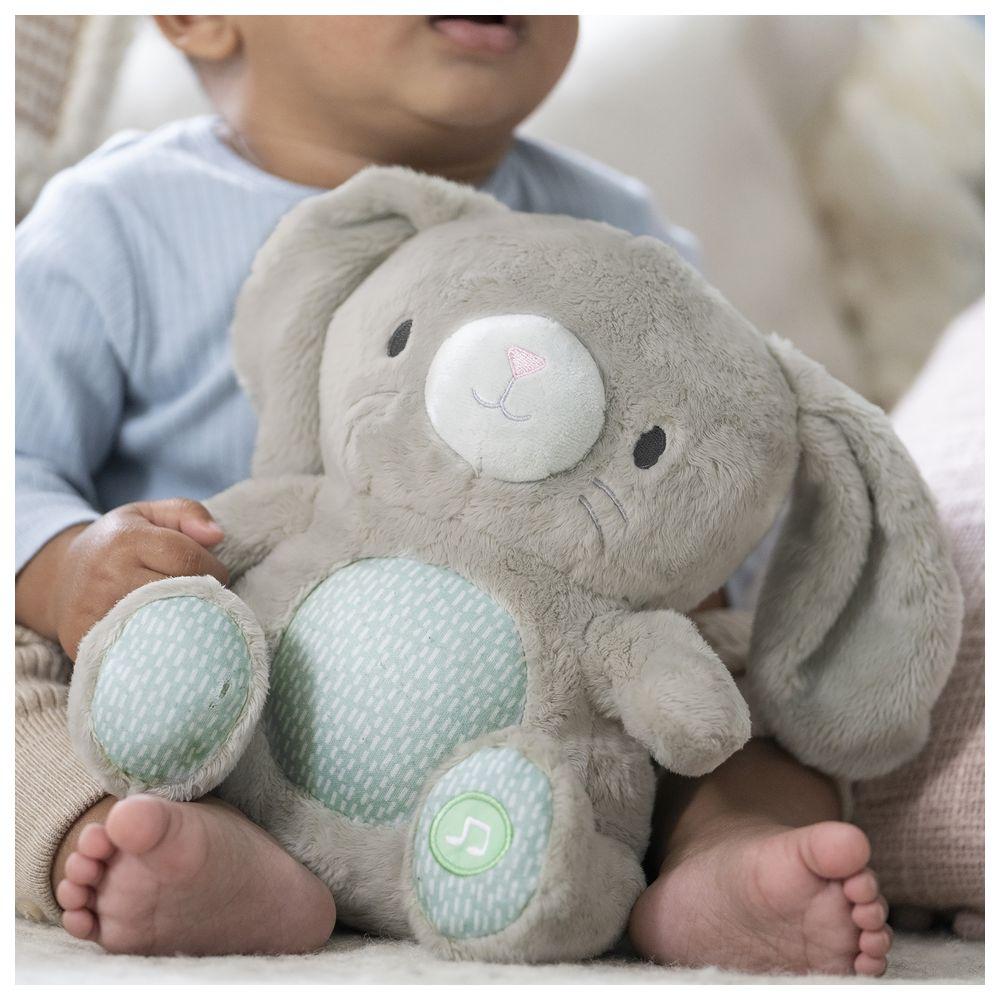 Ingenuity - Heart To Hugs Sylvi Soothing Plush Toy - Grey