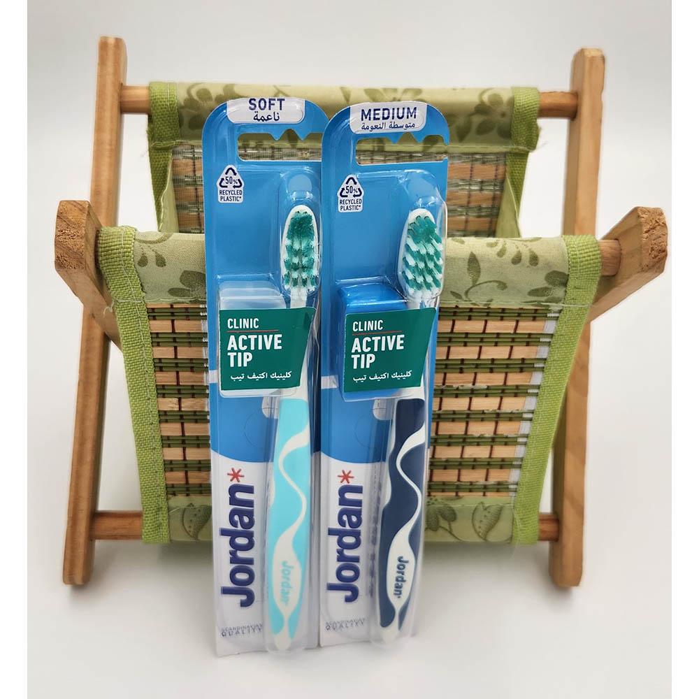 Jordan - Clinic Active Tip Soft Toothbrush - Style May Vary - 1pc