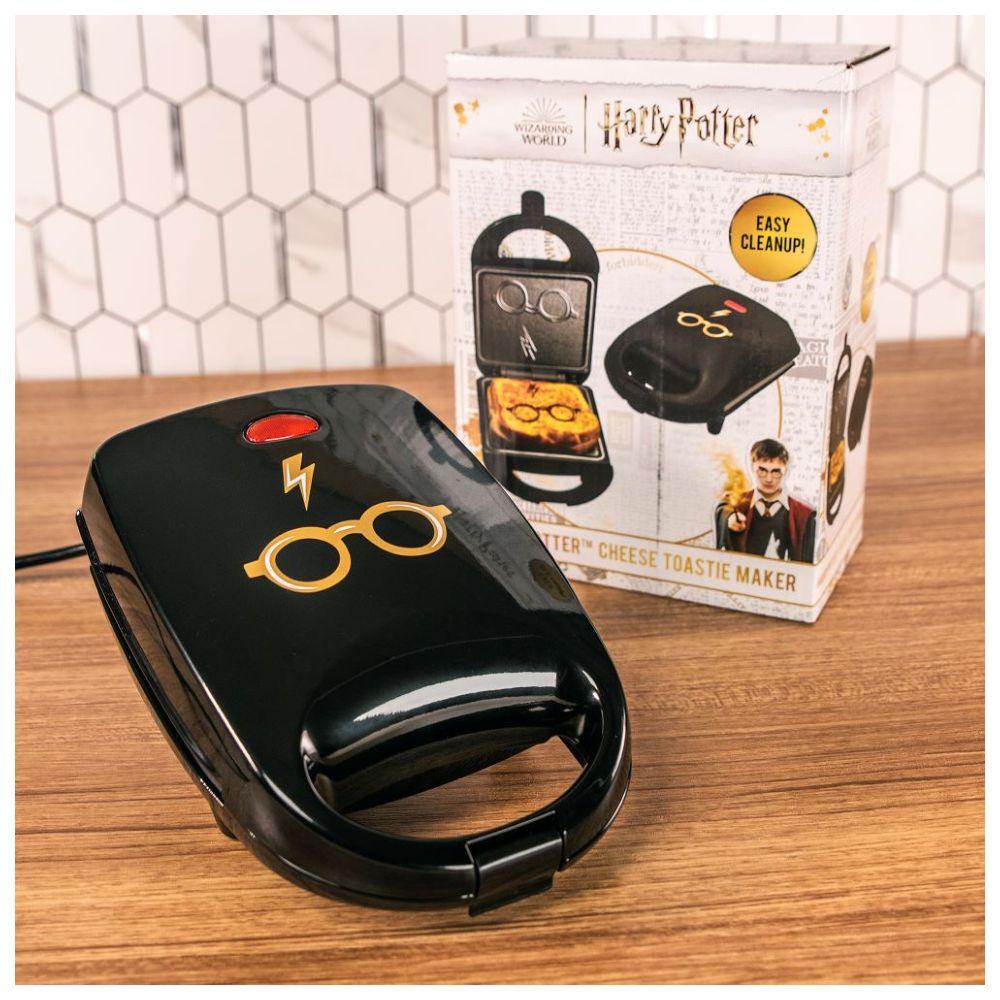 Uncanny Brands - Harry Potter Icon Single Sandwich Maker - Black