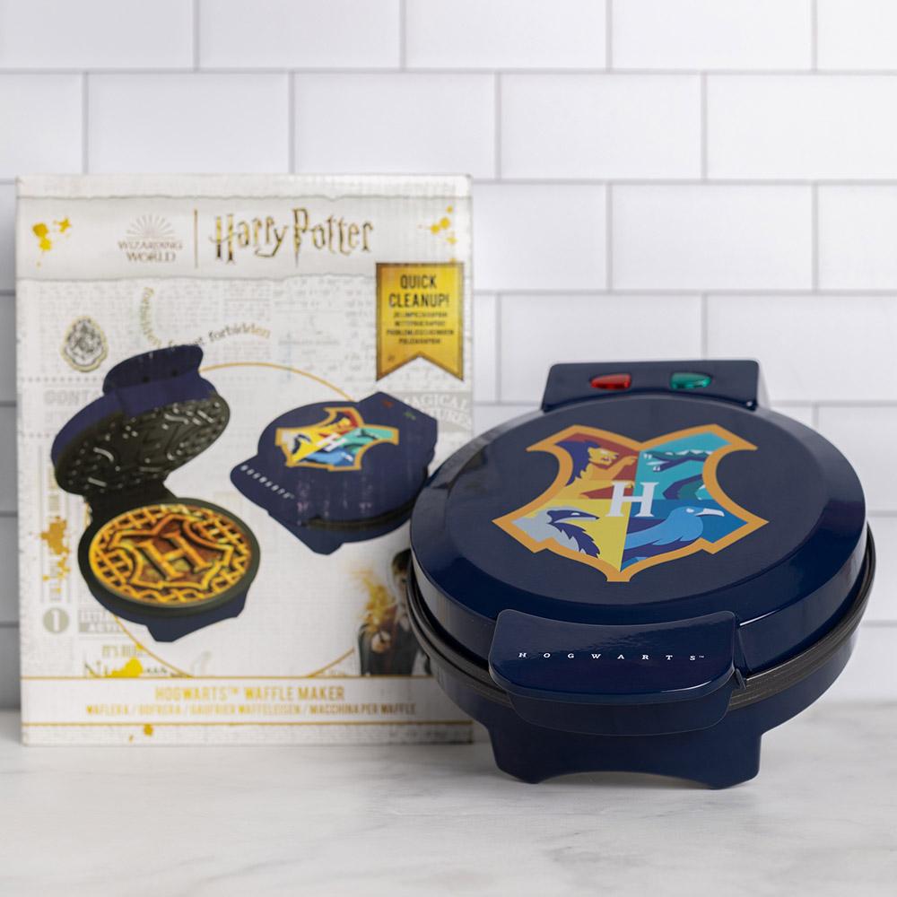 Uncanny Brands - Harry Potter Toaster & Hogwarts Waffle Maker