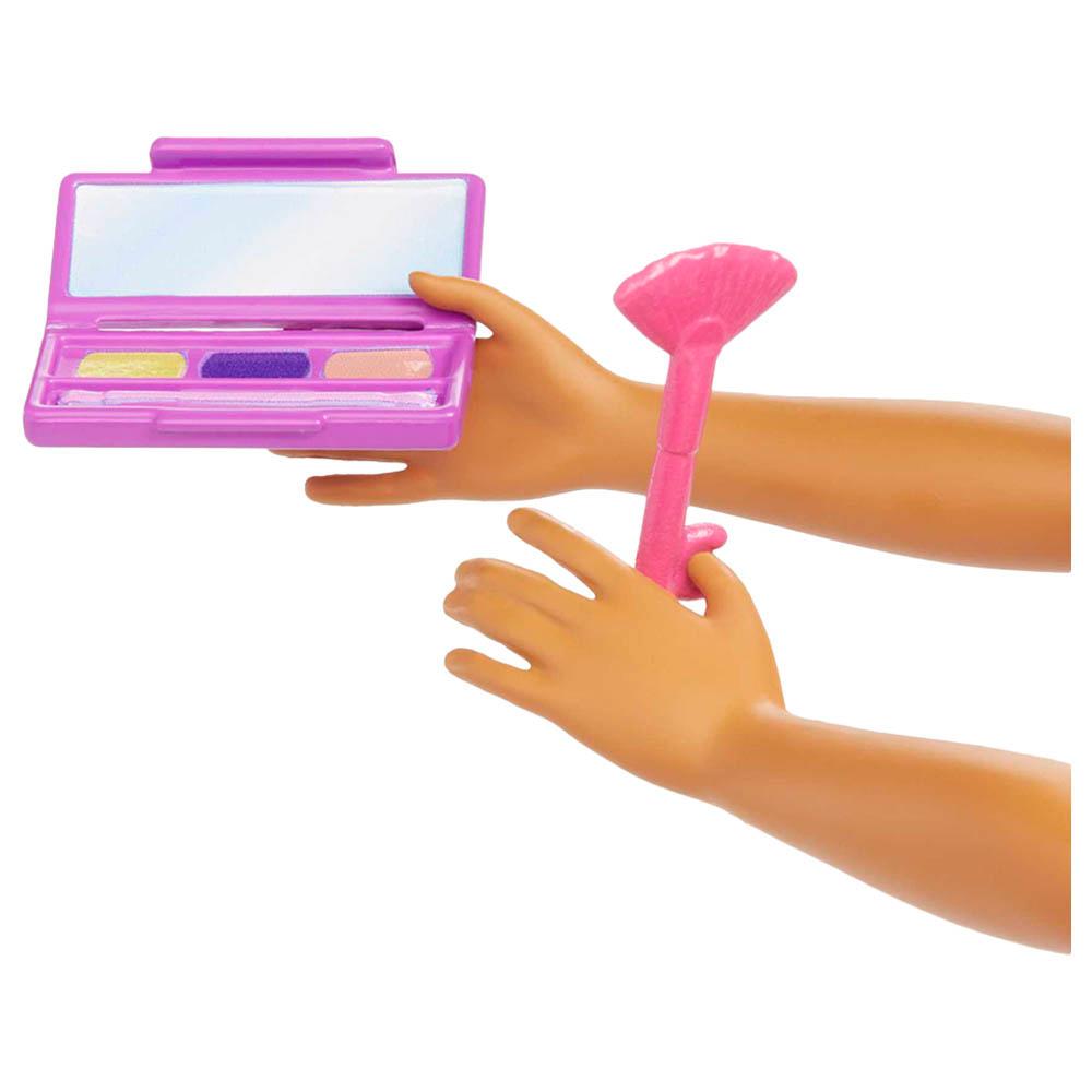 Mattel Games - Barbie Makeup Artist Doll