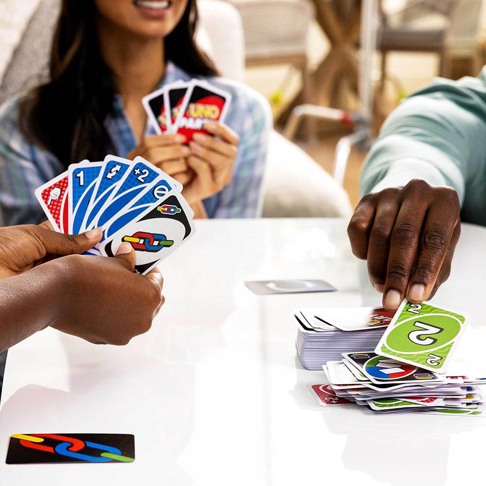 Mattel Games - Uno Party Card Game